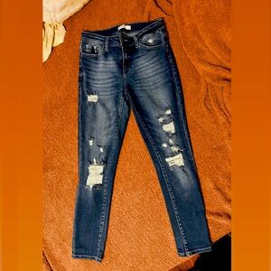 Kancan signature original price $70 NOW ( $25 )